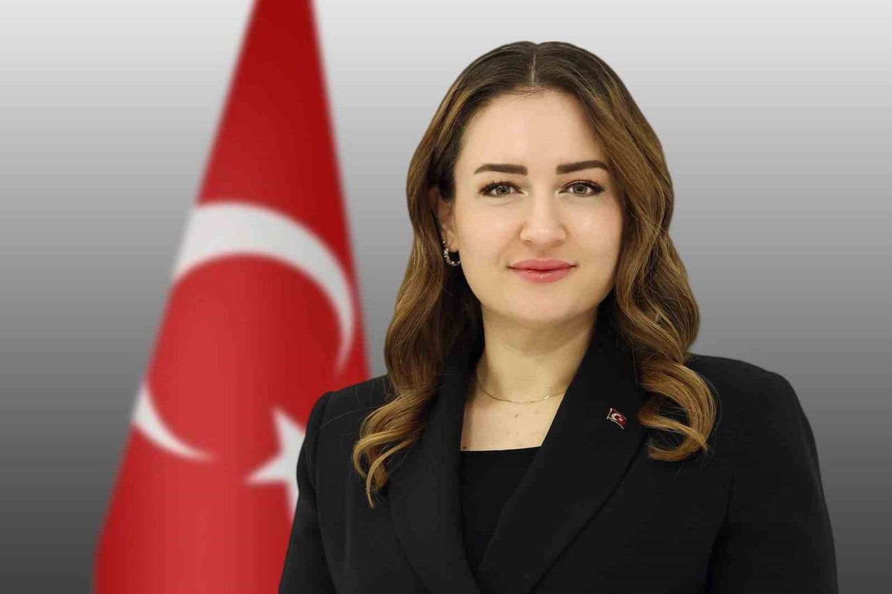 ANTALYA BÜYÜKŞEHİR BELEDİYESİ BAŞKAN VEKİLİ BÜŞRA ÖZDEMİR "HEM TARIM, HEM DE BİR TURİZM KENTİ OLAN...