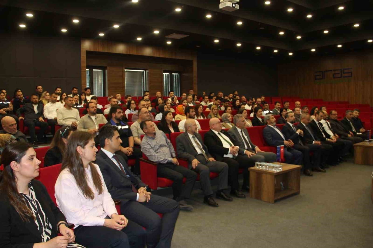 ARAS ELEKTRİK, KURBAN BAYRAMI SONRASINDA DÜZENLEDİĞİ GELENEKSEL BAYRAMLAŞMA ETKİNLİĞİNDE...