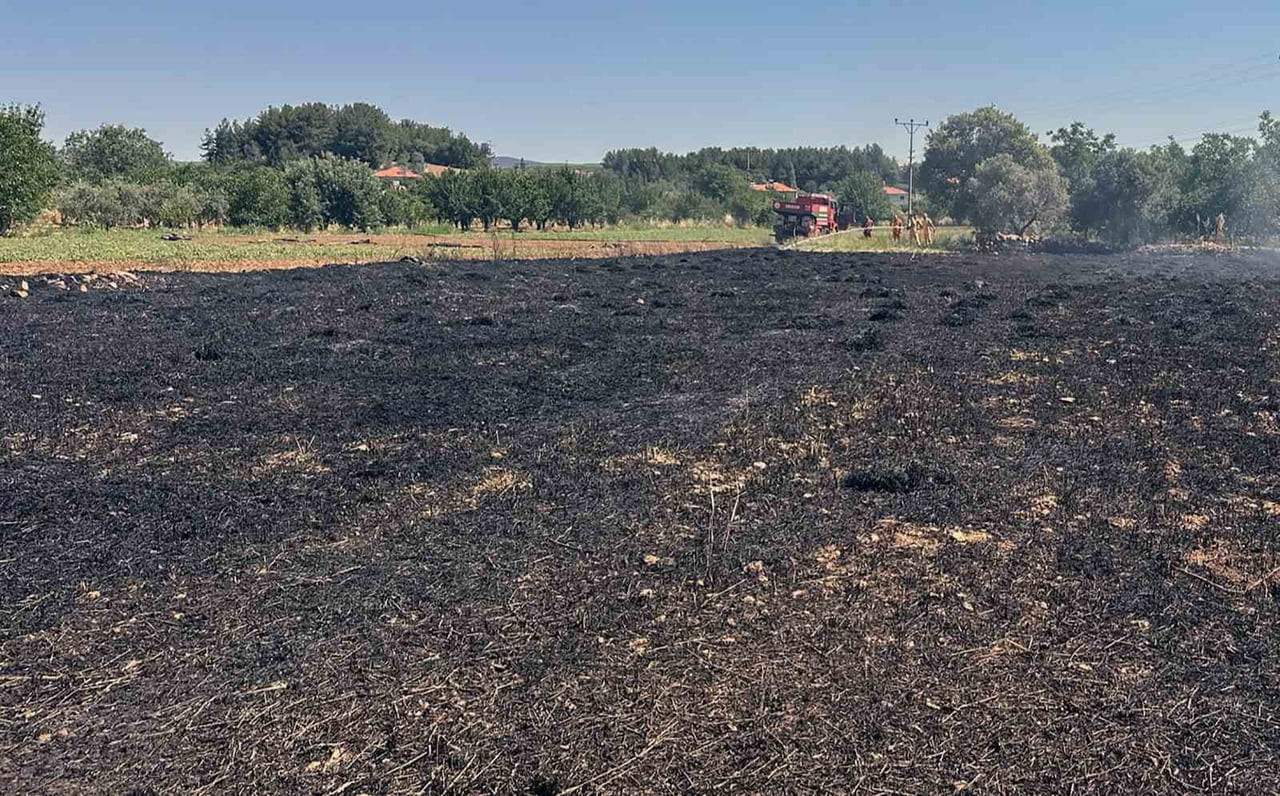 ARAZİ YANGINLARI BÜYÜMEDEN SÖNDÜRÜLDÜ