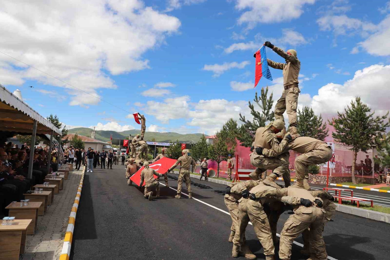 ARDAHAN'DA, JANDARMA TEŞKİLATININ 187. KURULUŞ YIL DÖNÜMÜ DOLAYISIYLA TÖREN VE ETKİNLİK...