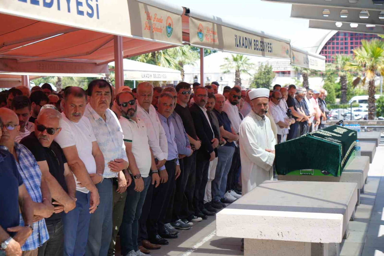 ARKADAŞLARIYLA BİRLİKTE KAPIKAYA'DA DÜZENLENECEK MOTOSİKLET ETKİNLİĞİNE KATILMAK ÜZERE ÇIKTIĞI...
