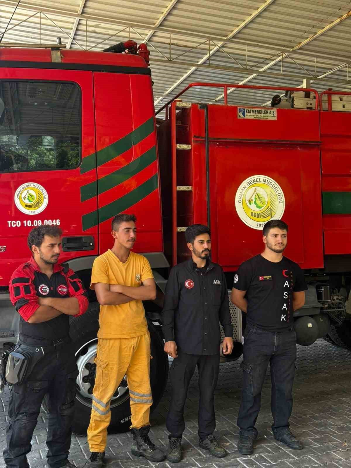 ASAK GÖNÜLLÜLERİNE ORMAN YANGINLARIYLA MÜCADELE EĞİTİMİ