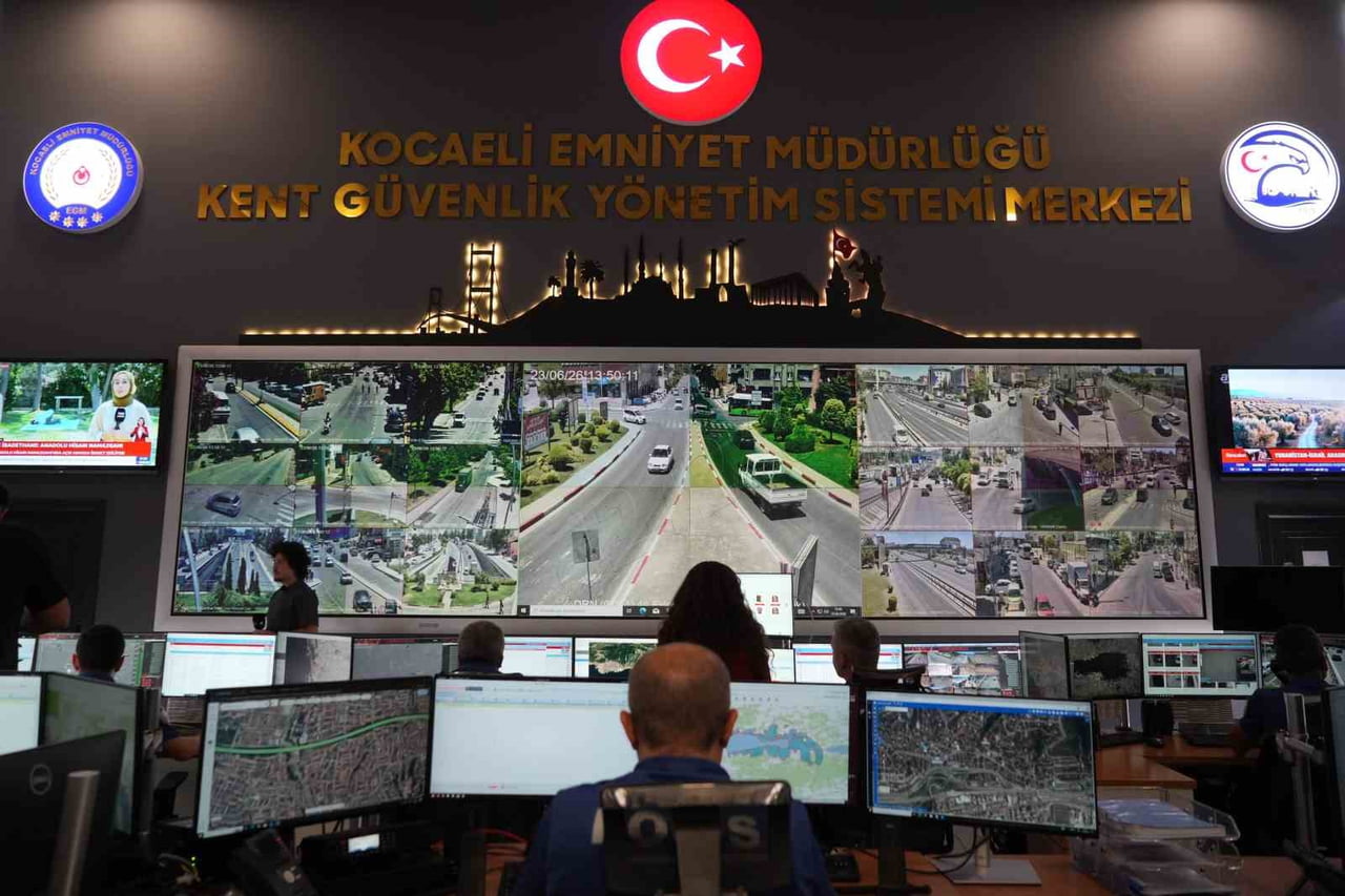 ASELSAN TARAFINDAN GELİŞTİRİLEN YAPAY ZEKA DESTEKLİ GÜVENLİK SİSTEMLERİ, TÜRKİYE GENELİNDE KENT VE...