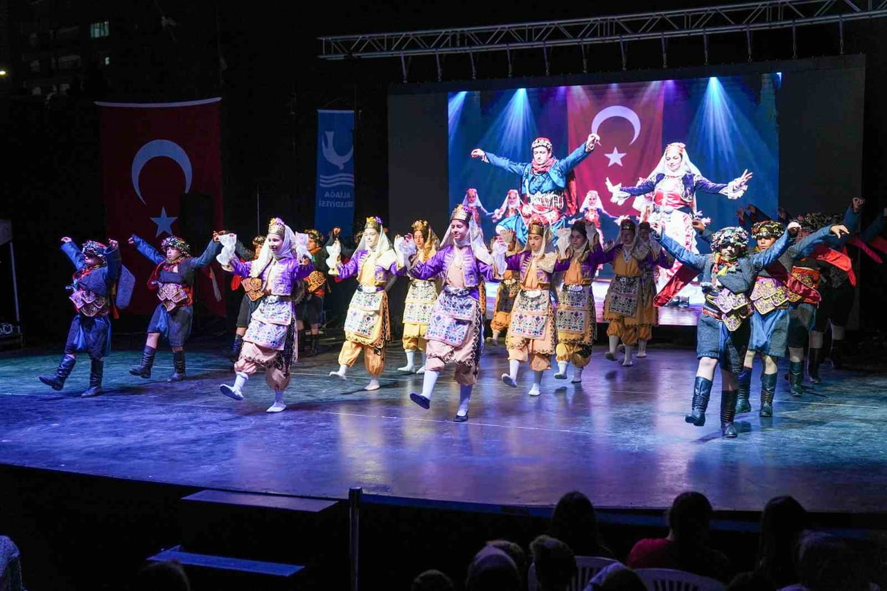 ASEV YIL SONU ETKİNLİKLERİ GÖRKEMLİ FİNALLE TAMAMLANDI