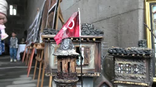 Atıkları sanata dönüştürüyor: Onun gözünde hiçbir şey 'çöp' değil