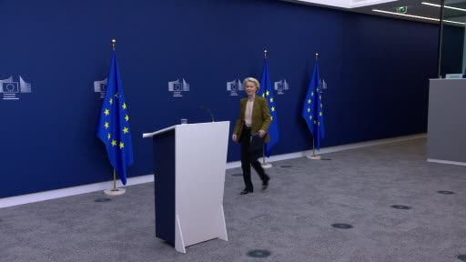 Avrupa Komisyonu Başkanı Ursula von der Leyen düzenlediği basın toplantısında, Rusya'ya yönelik...
