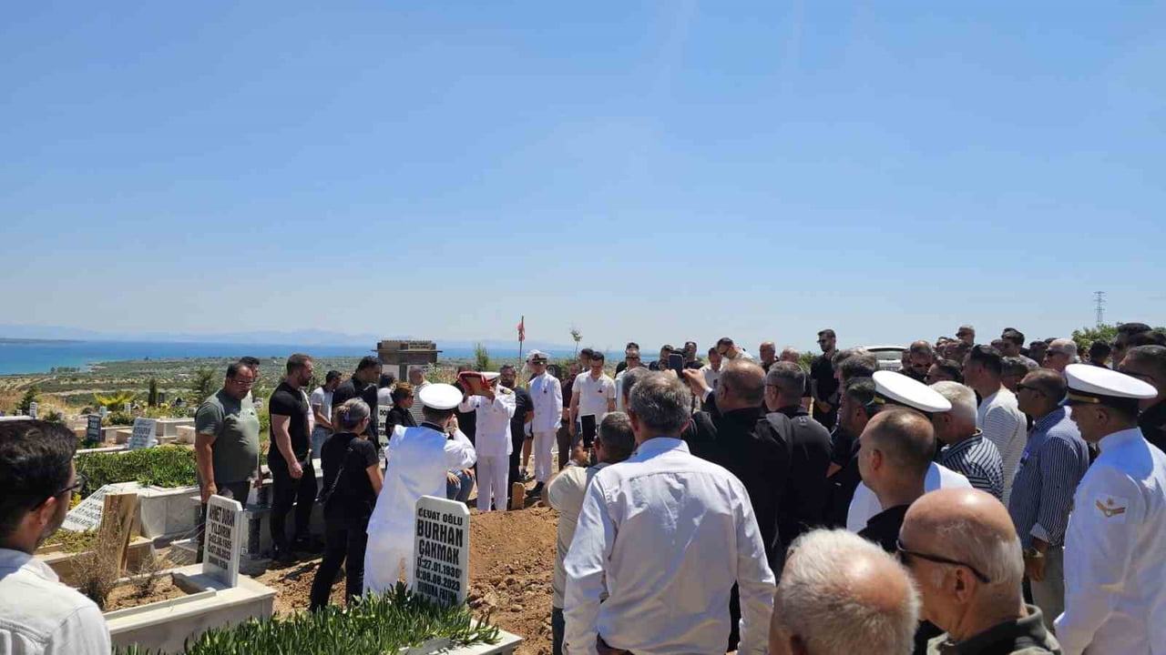 AYDIN'IN DİDİM İLÇESİNDE BALIK AVLAMAK İÇİN GİRDİĞİ DENİZDE CANSIZ BEDENİ BULUNAN 40 YAŞINDAKİ...