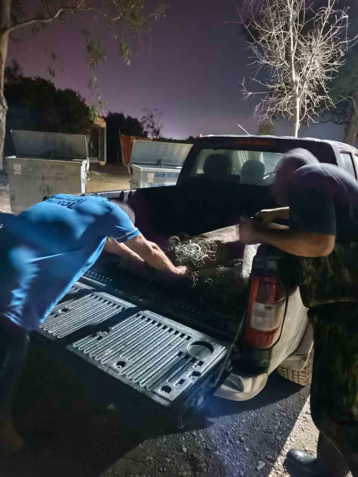AYDIN'IN DİDİM İLÇESİNDE İLÇE TARIM EKİPLERİNCE YAPILAN GECE DENETİMİNDE SAHİPSİZ BALIK AĞLARINA...