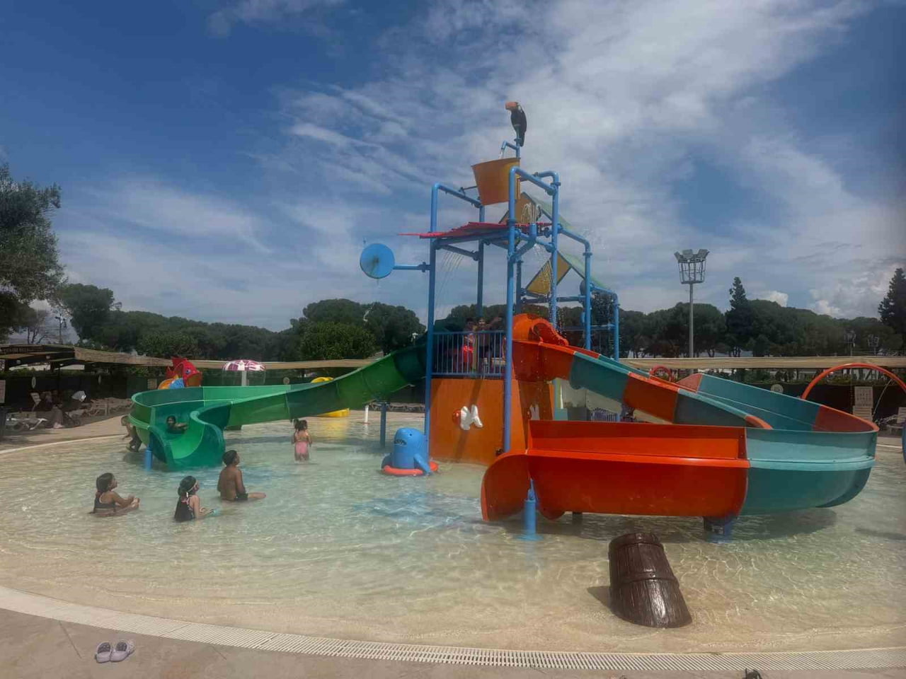 AYDIN'IN EFELER İLÇESİNDEKİ TEKSTİL PARK ALANI İÇERİSİNDE BULUNAN AQUAPARK, YAZ SEZONUNUN...