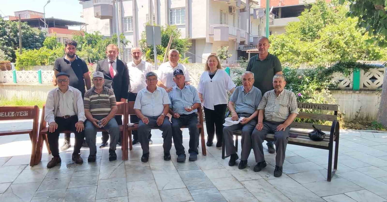 AYDIN'IN GERMENCİK İLÇESİNDE GELENEKSEL OLARAK DÜZENLENEN AŞURE PROGRAMINA KATILAN KAYMAKAM SULTAN...