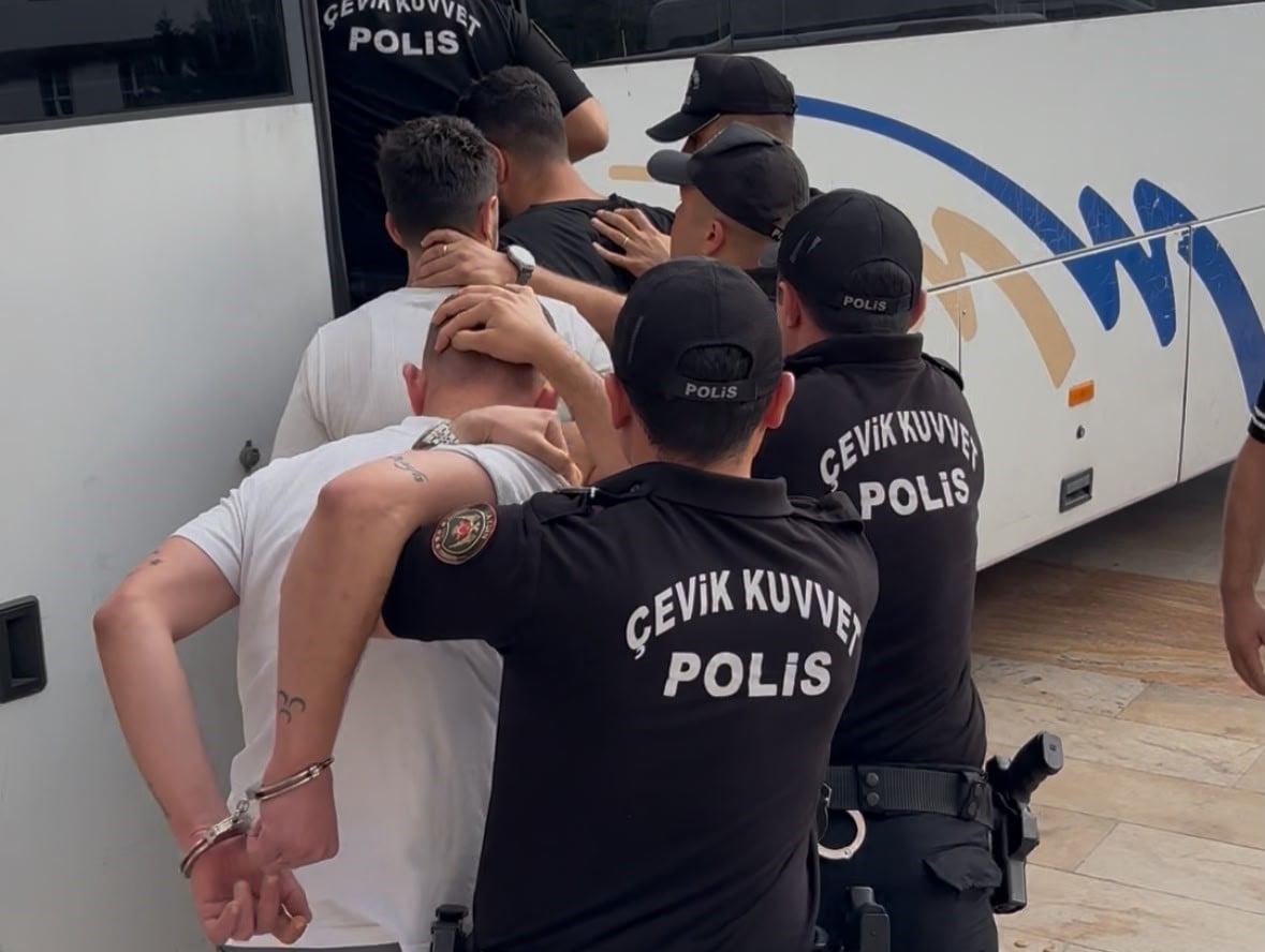 AYDIN'IN İNCİRLİOVA İLÇESİNDE BİR KİŞİNİN GASP EDİLMESİ OLAYINA İLİŞKİN DÜZENLENEN OPERASYONDA...