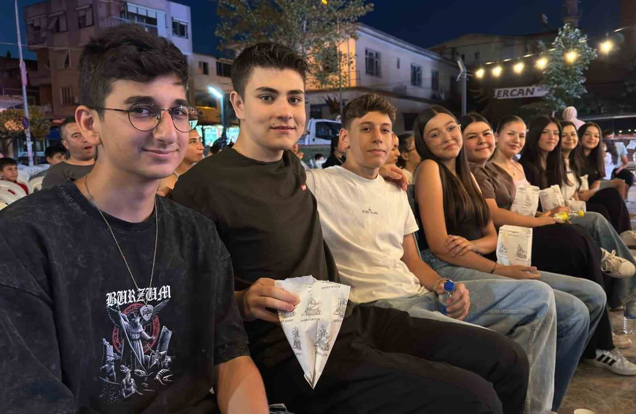 AYDIN BÜYÜKŞEHİR BELEDİYESİ TARAFINDAN DÜZENLENEN AÇIK HAVA SİNEMASI ETKİNLİKLERİ, KENT GENELİNDE...