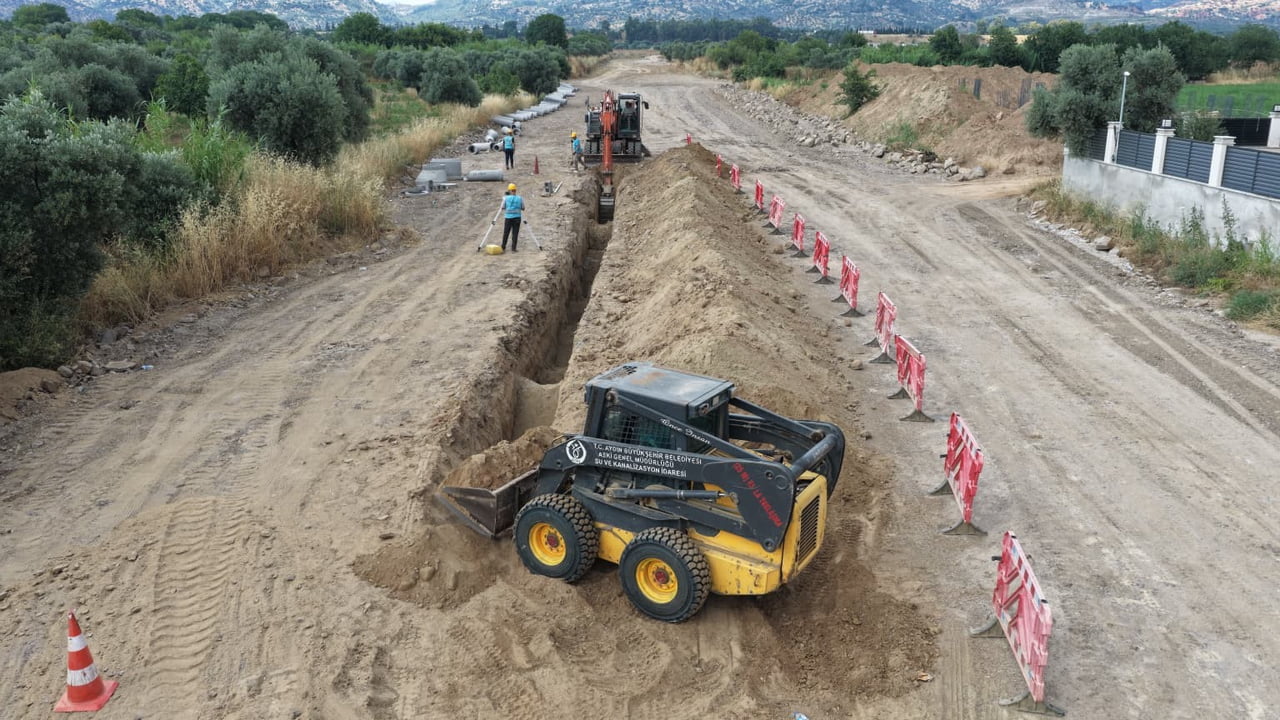 AYDIN BÜYÜKŞEHİR BELEDİYESİ VE ASKİ, EFELER İLÇESİ KIZILÇAY BULVARI'NDA 11,5 MİLYON LİRA YATIRIMLA...