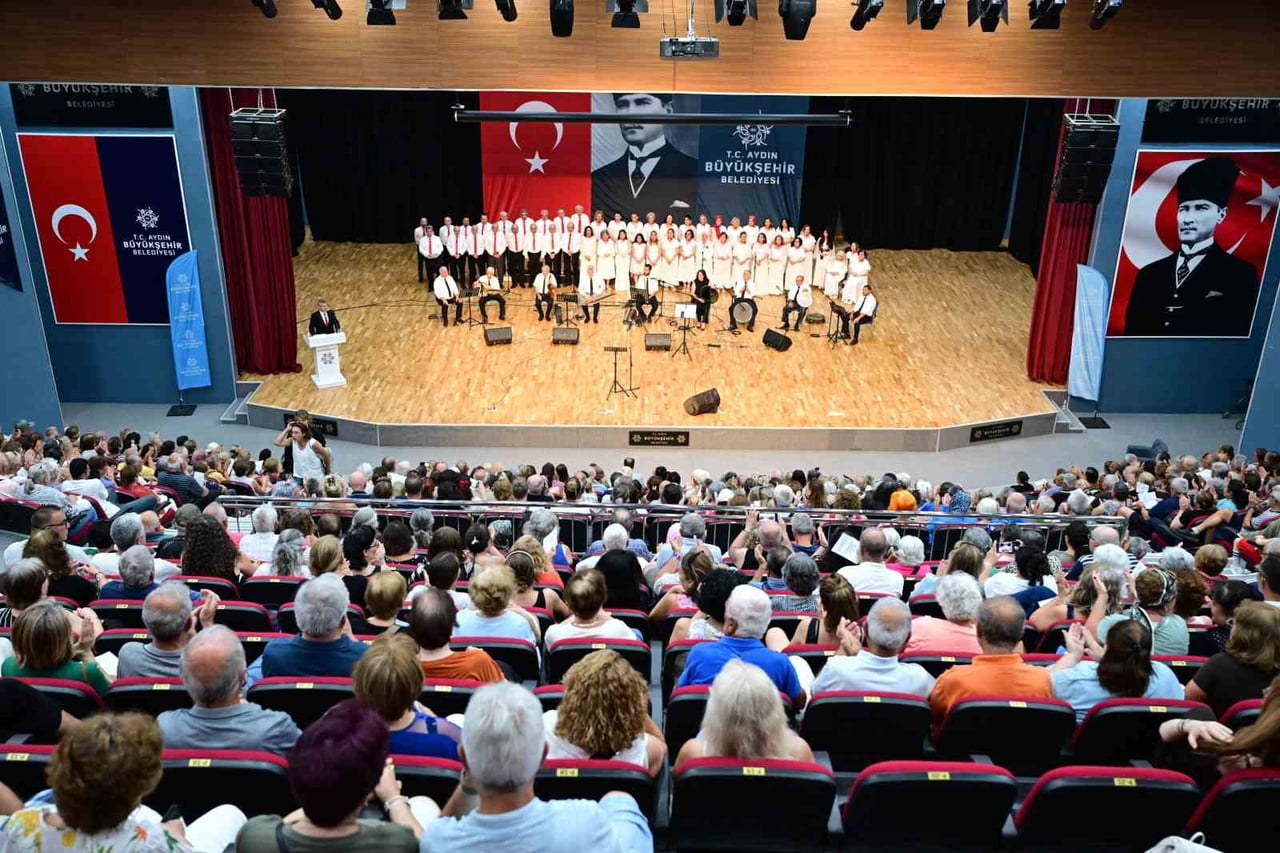 AYDIN BÜYÜKŞEHİR’DEN DİDİM’DE YAZA MERHABA KONSERİ