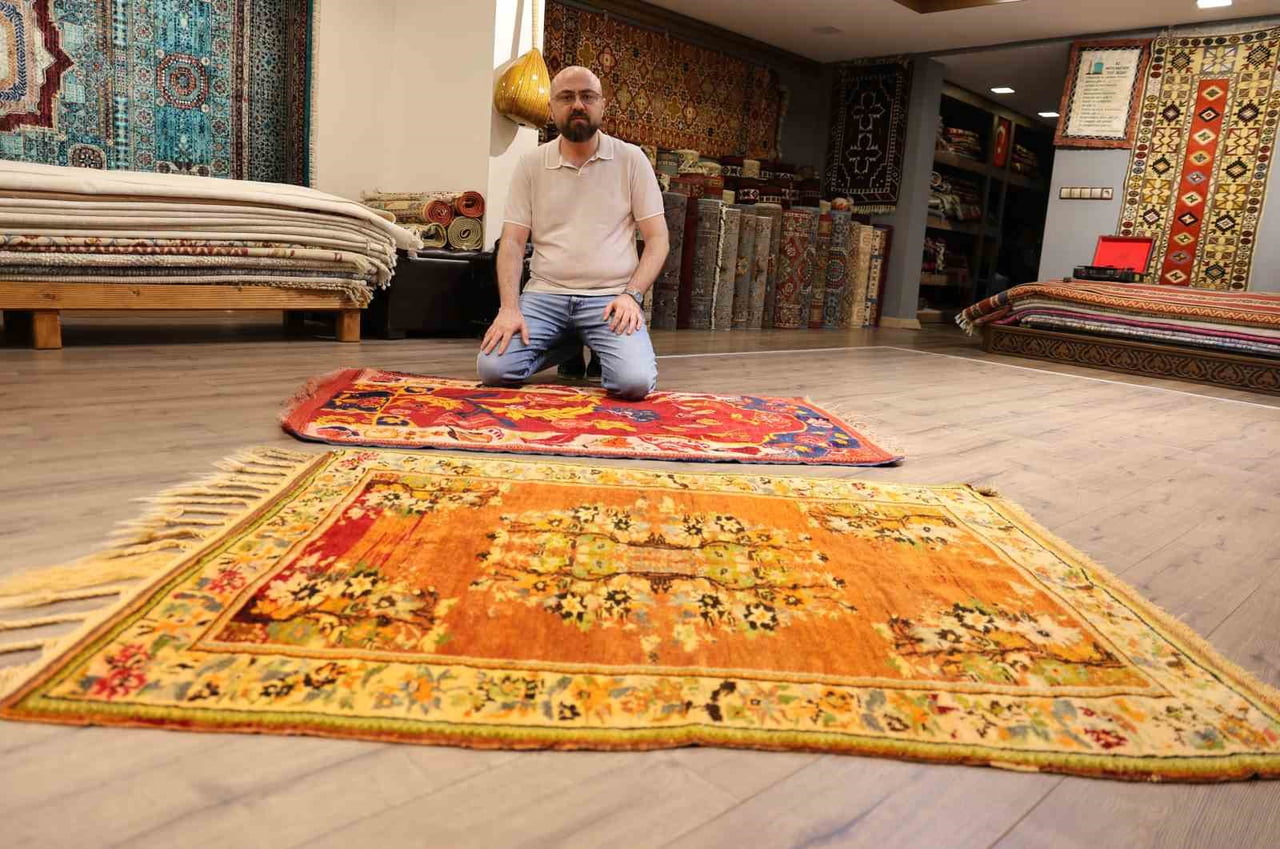 AYDIN’DA YARIM ASIRDAN BU YANA HALICILIK YAPAN ERDEMOĞLU AİLESİ, ANADOLU’NUN UNUTULMAYA YÜZ TUTMUŞ...
