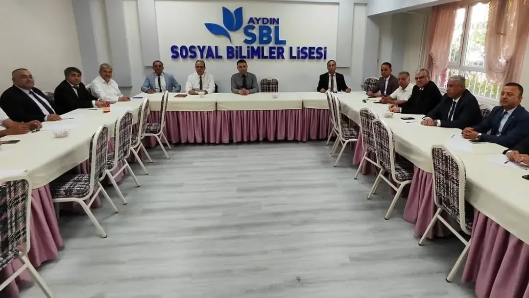 AYDIN İL MİLLİ EĞİTİM MÜDÜRÜ MEHMET YİĞİT BAŞKANLIĞINDA İLÇE MİLLİ EĞİTİM MÜDÜRLERİNİN KATILIMIYLA...