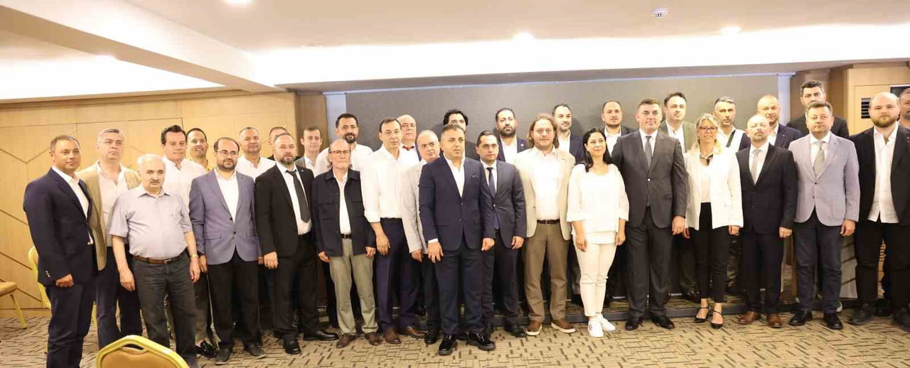 AYDIN SANAYİ ODASI’NDA GÜZ DÖNEMİ YAPILMASI PLANLANAN BAŞKANLIK YARIŞI İÇİN MEHMET TUNCER...