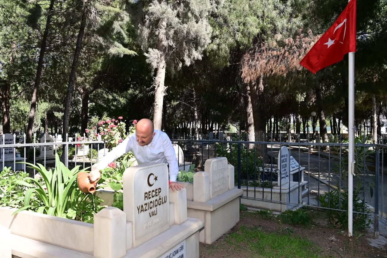AYDIN VALİSİ DR. OSMAN VAROL, AYDIN’DA GÖREV YAPTIĞI DÖNEMDE KENTE ÖNEMLİ HİZMETLER KAZANDIRAN VE...