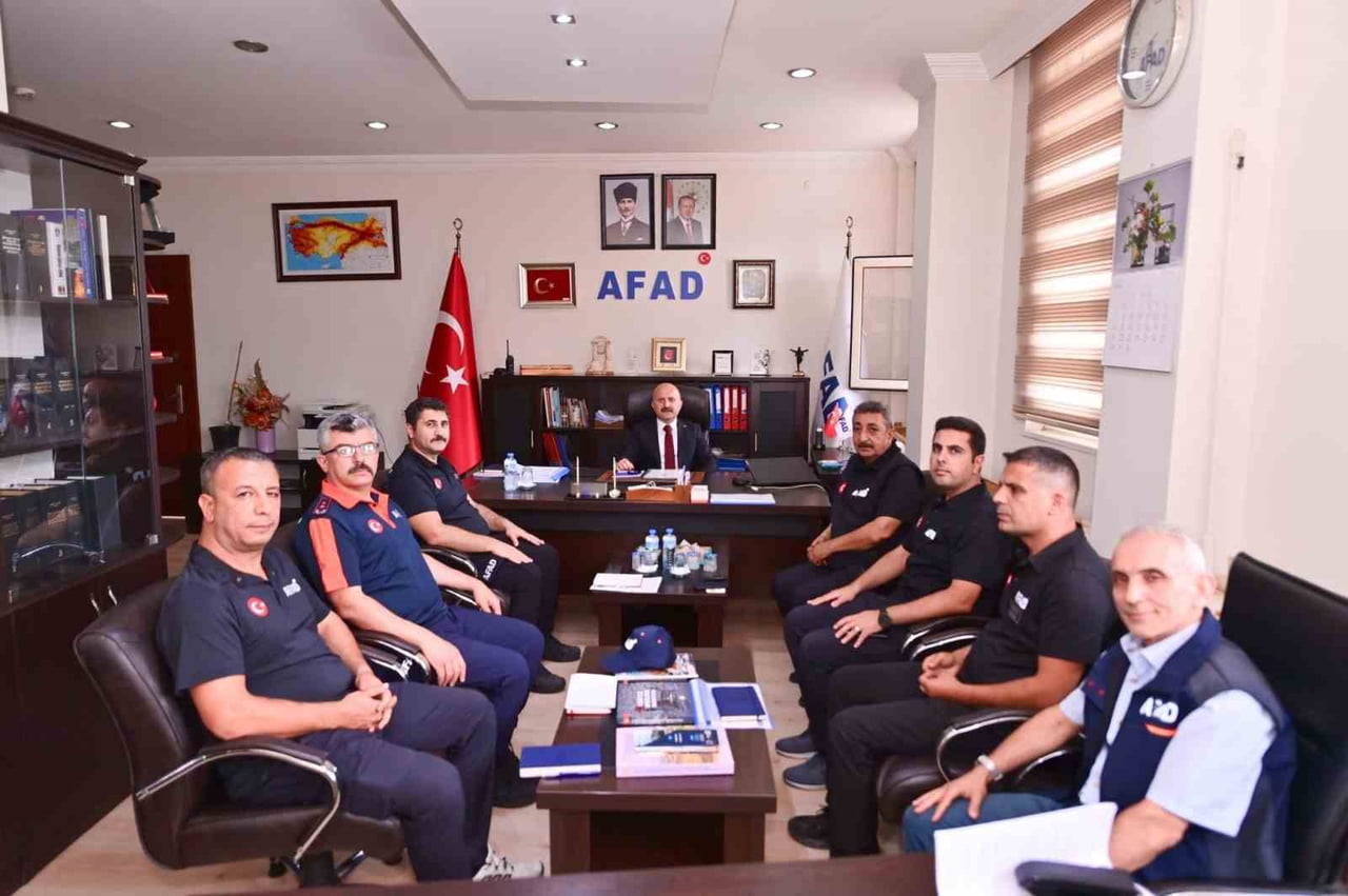 AYDIN VALİSİ DR. OSMAN VAROL BAŞKANLIĞINDA, İL AFET VE ACİL DURUM MÜDÜRLÜĞÜ'NDE GERÇEKLEŞTİRİLEN...