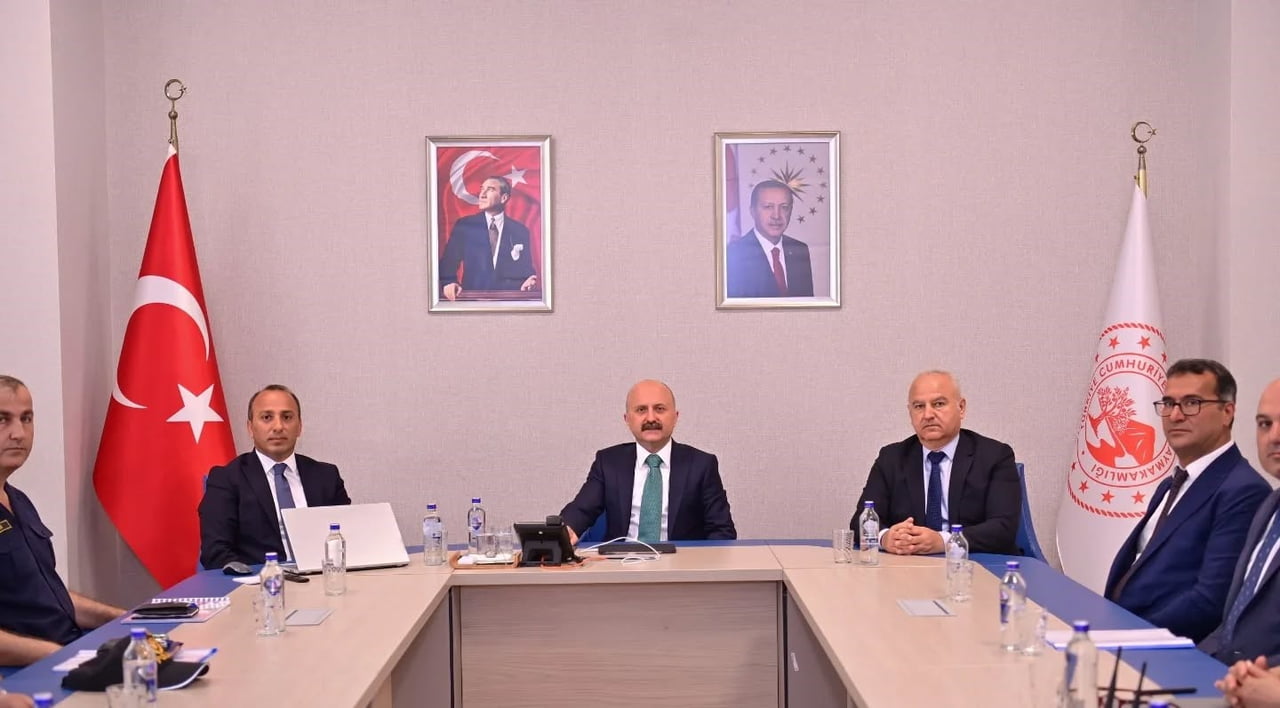 AYDIN VALİSİ VAROL, ÇİNE’DEKİ TOPLANTIDA PROJELERİ DEĞERLENDİRDİ