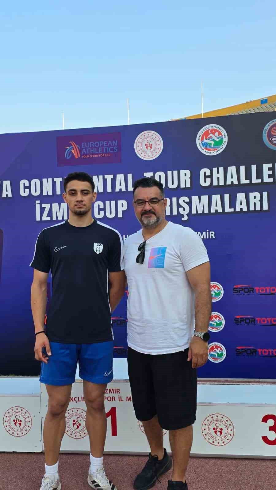 AYDINLI SPORCU 110 METRE ENGELLİDE TÜRKİYE REKORU KIRDI