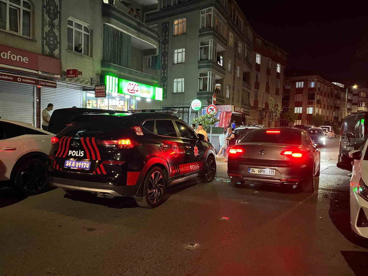 AZİOSMANPAŞA'DA MOTOSİKLETLİ ŞAHISLARCA SİLAHLI SALDIRI : 1 YARALI