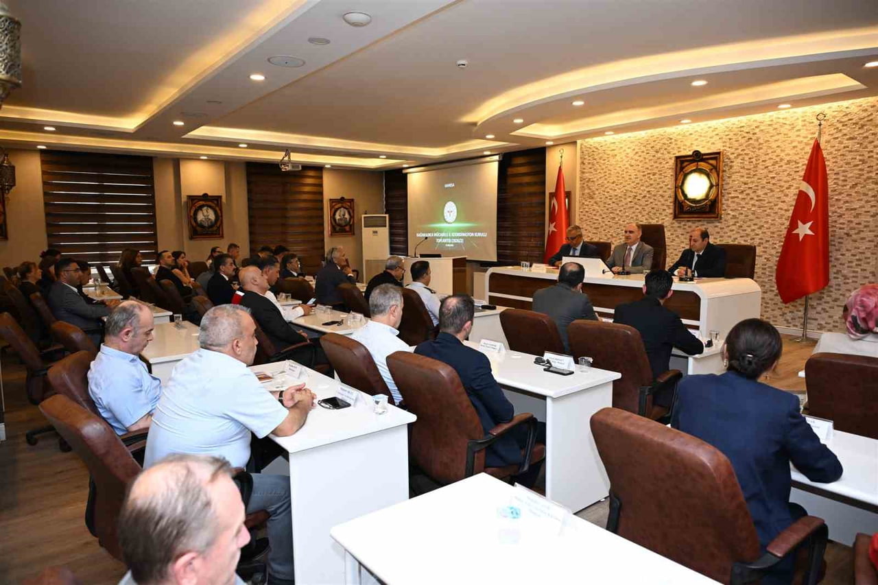 BAĞIMLILIKLA MÜCADELE İL KOORDİNASYON KURULU TOPLANTISI, VALİ VAHDETTİN ÖZKAN BAŞKANLIĞINDA...