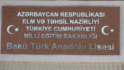 Bakü Türk Anadolu Lisesi'nde kan bağışı kampanyası gerçekleştirildi. Türkiye'nin Bakü Büyükelçisi...