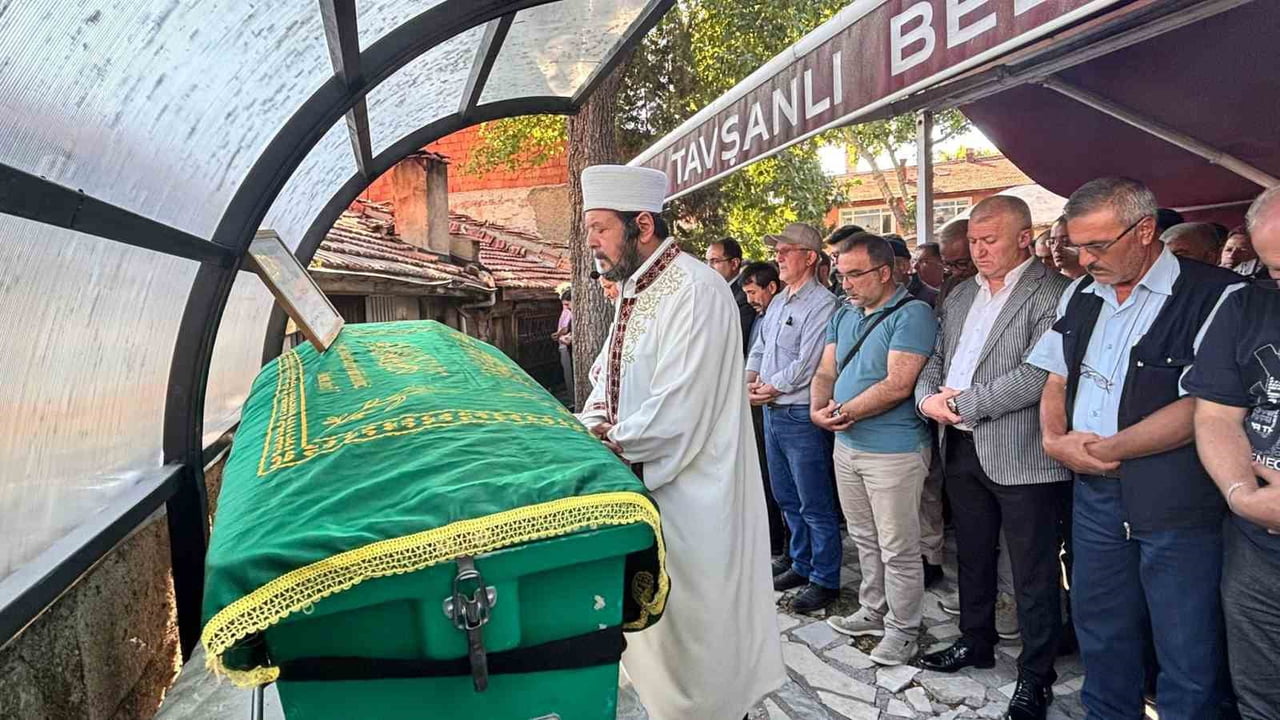 BALIK TUTMAYA GİTTİĞİ KIZILIRMAK KENARINDA HAYATINI KAYBEDEN GENÇ TEKNİKER TAVŞANLI’DA...
