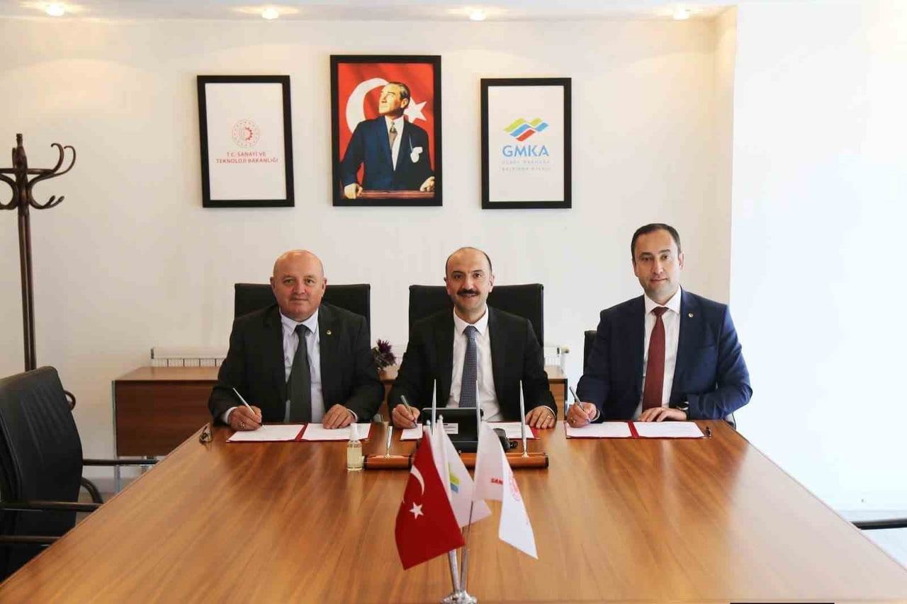 BALIKESİR’İN BURHANİYE İLÇESİNDE, TİCARET ODASI TARAFINDAN HAZIRLANAN "KUZEY EGE SOFRALIK ZEYTİN...