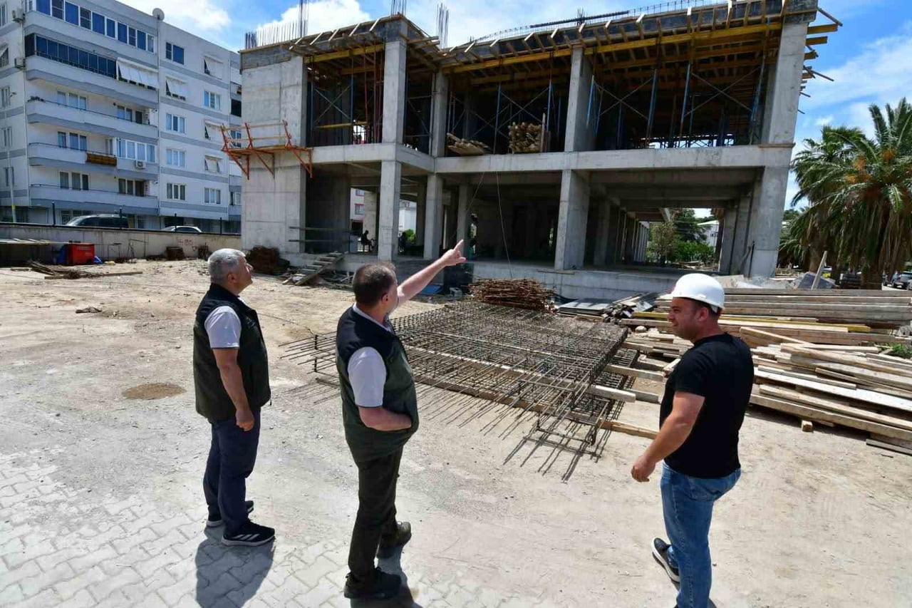 BALIKESİR ORMAN BÖLGE MÜDÜRÜ MUSA ŞEN, EDREMİT ORMAN İŞLETME MÜDÜRLÜĞÜNÜ ZİYARET EDEREK YANGIN...