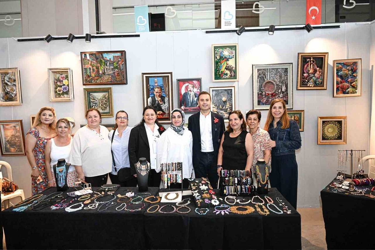 BALMEK'İN "BİR ŞEHİR, BİN EMEK" YIL SONU SERGİSİNDE KONUŞAN BALIKESİR BÜYÜKŞEHİR BELEDİYE BAŞKANI...