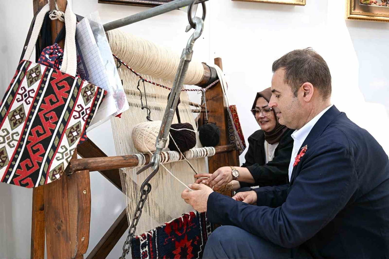 BALMEK'İN "BİR ŞEHİR, BİN EMEK" YIL SONU SERGİSİNDE KONUŞAN BALIKESİR BÜYÜKŞEHİR BELEDİYE BAŞKANI...