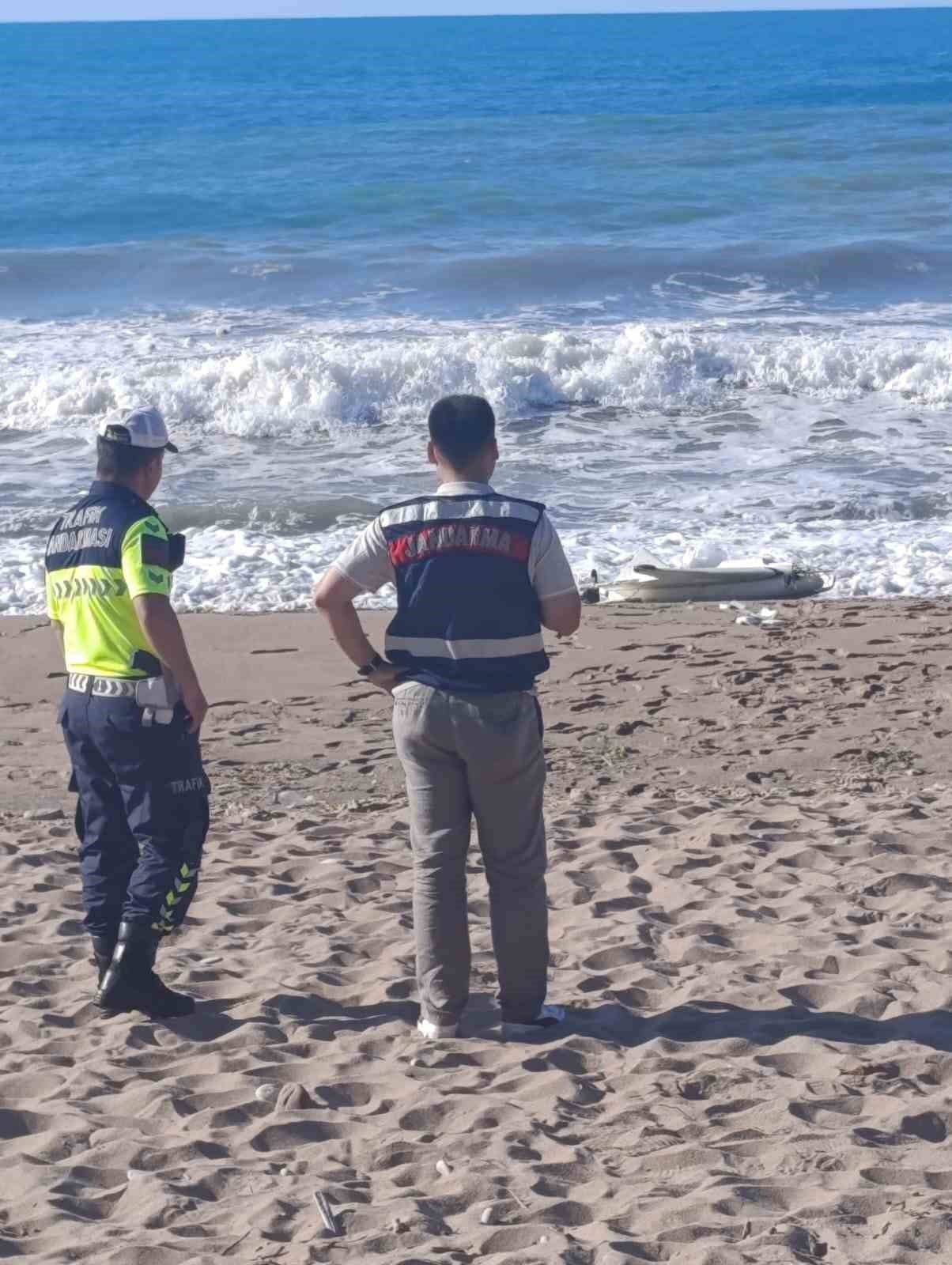 BARTIN-KASTAMONU SINIRINDA YER ALAN KAPISUYU PLAJI'NDA SİLAHLI İNSANSIZ HAVA ARACI BULUNDU