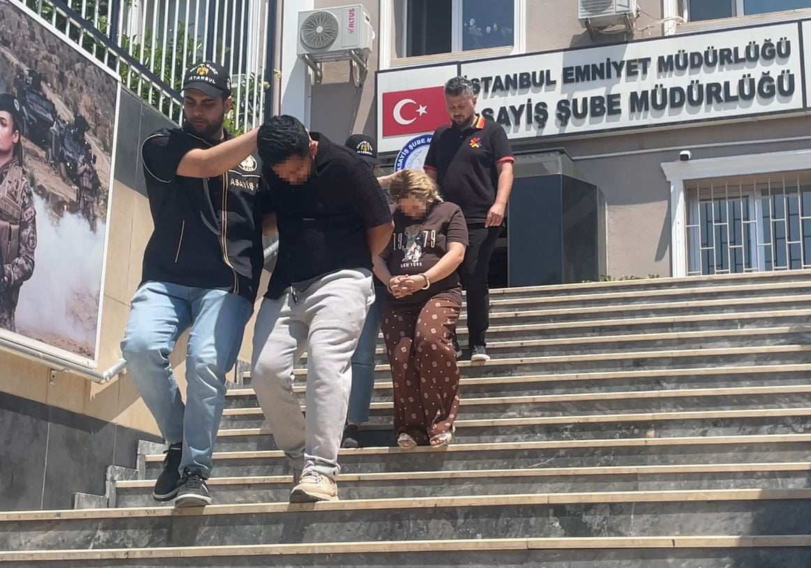 BAŞAKŞEHİR’DE  BULUNAN BİR MARKETTE ALIŞVERİŞ YAPAN  KİŞİNİN  ALIŞVERİŞ ARABASININ İÇERİSİNDE...