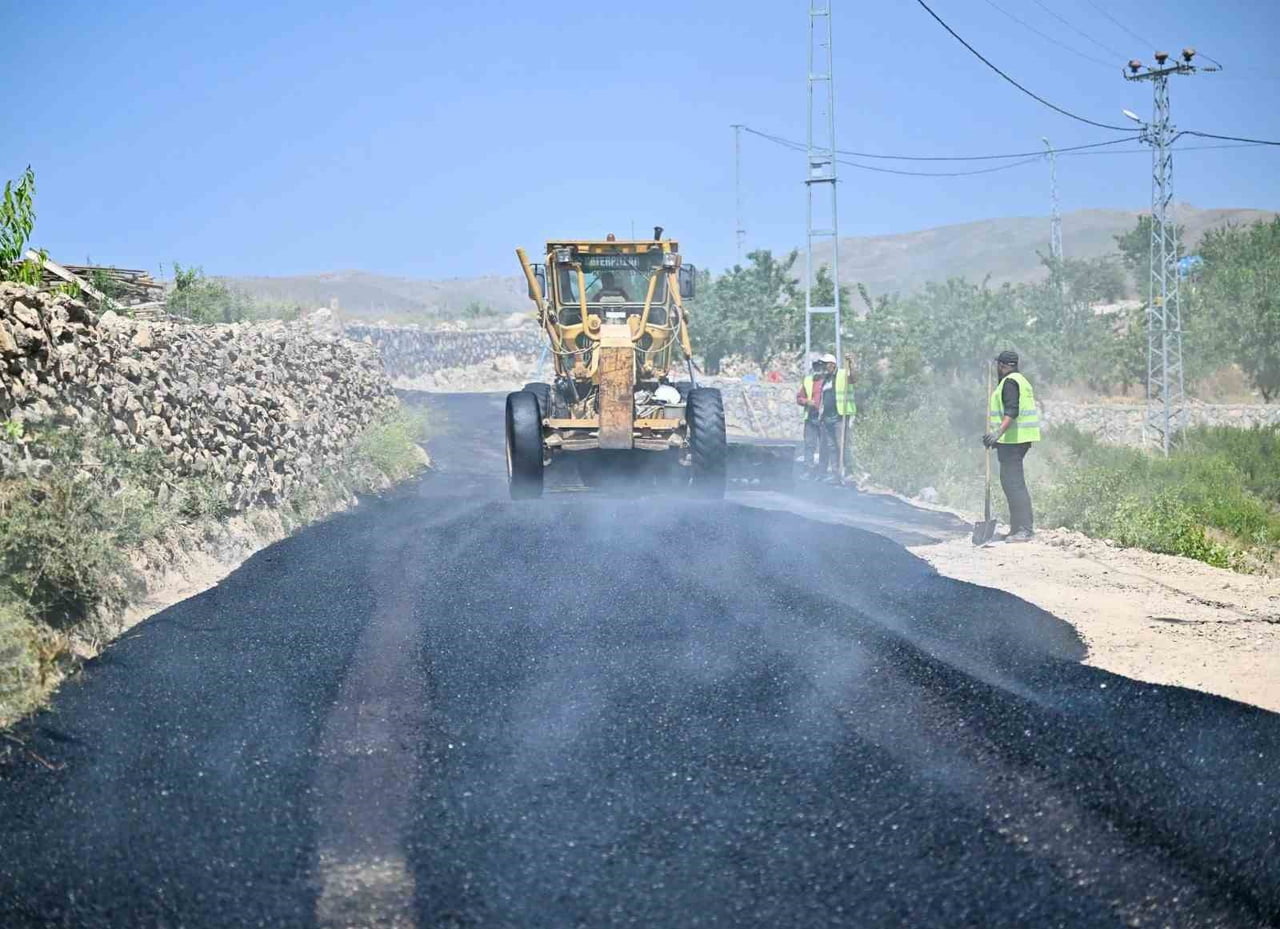 BAŞKAN GEÇİT; “KONAK’A VERDİĞİMİZ SÖZÜ YERİNE GETİRDİK”