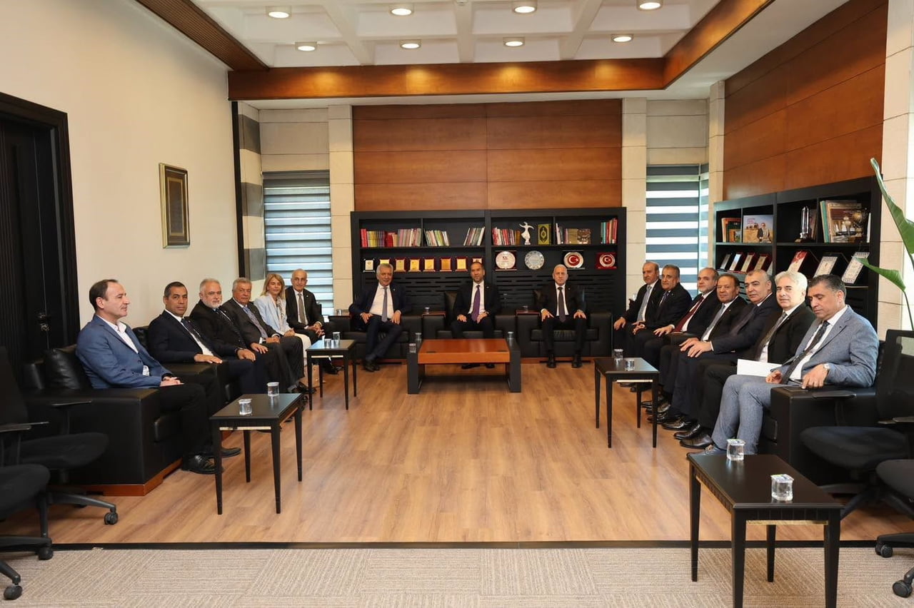 BAŞKAN ÖZDEMİR İSO HEYETİNE NİĞDE’NİN YATIRIM POTANSİYELİNİ ANLATTI