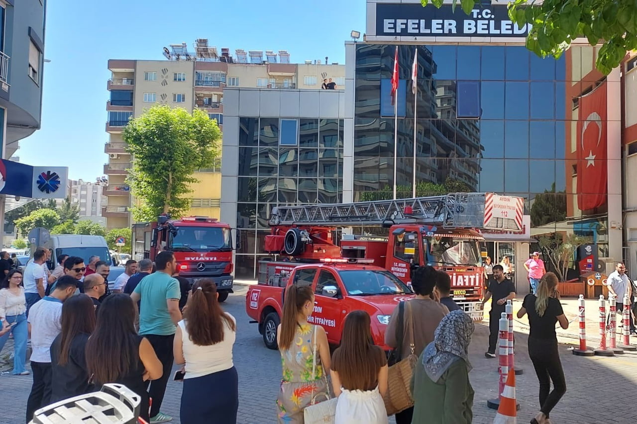 BAŞKAN YETİŞKİN : "TATBİKATLAR TAHLİYEYİ HIZLANDIRDI"