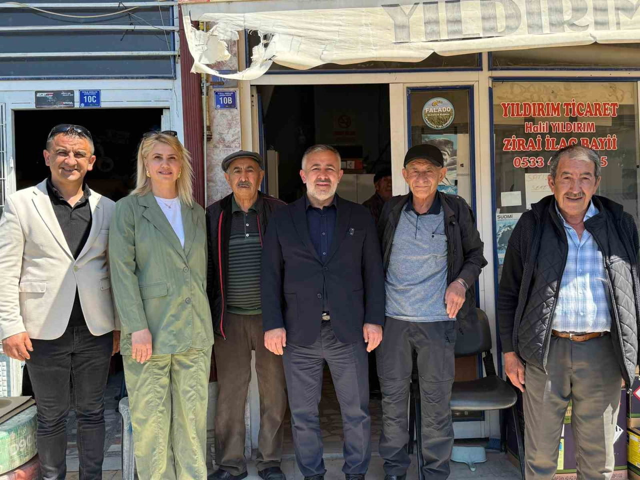 BAŞKAN YILDIRIM’DAN ESNAFLA SICAK TEMAS