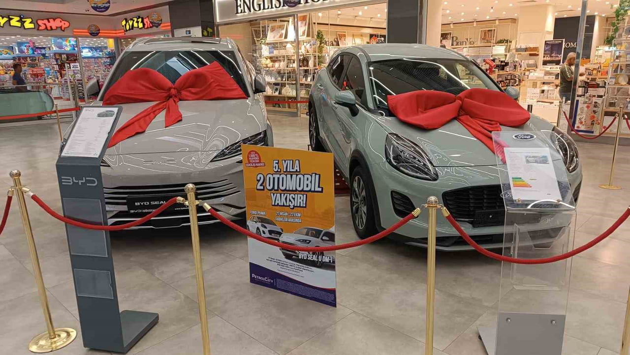 BATMAN'IN EN BÜYÜK ALIŞVERİŞ VE YAŞAM MERKEZİ OLAN PETROL CİTY AVM, 5. YILINI HEM MÜŞTERİLERİNE...