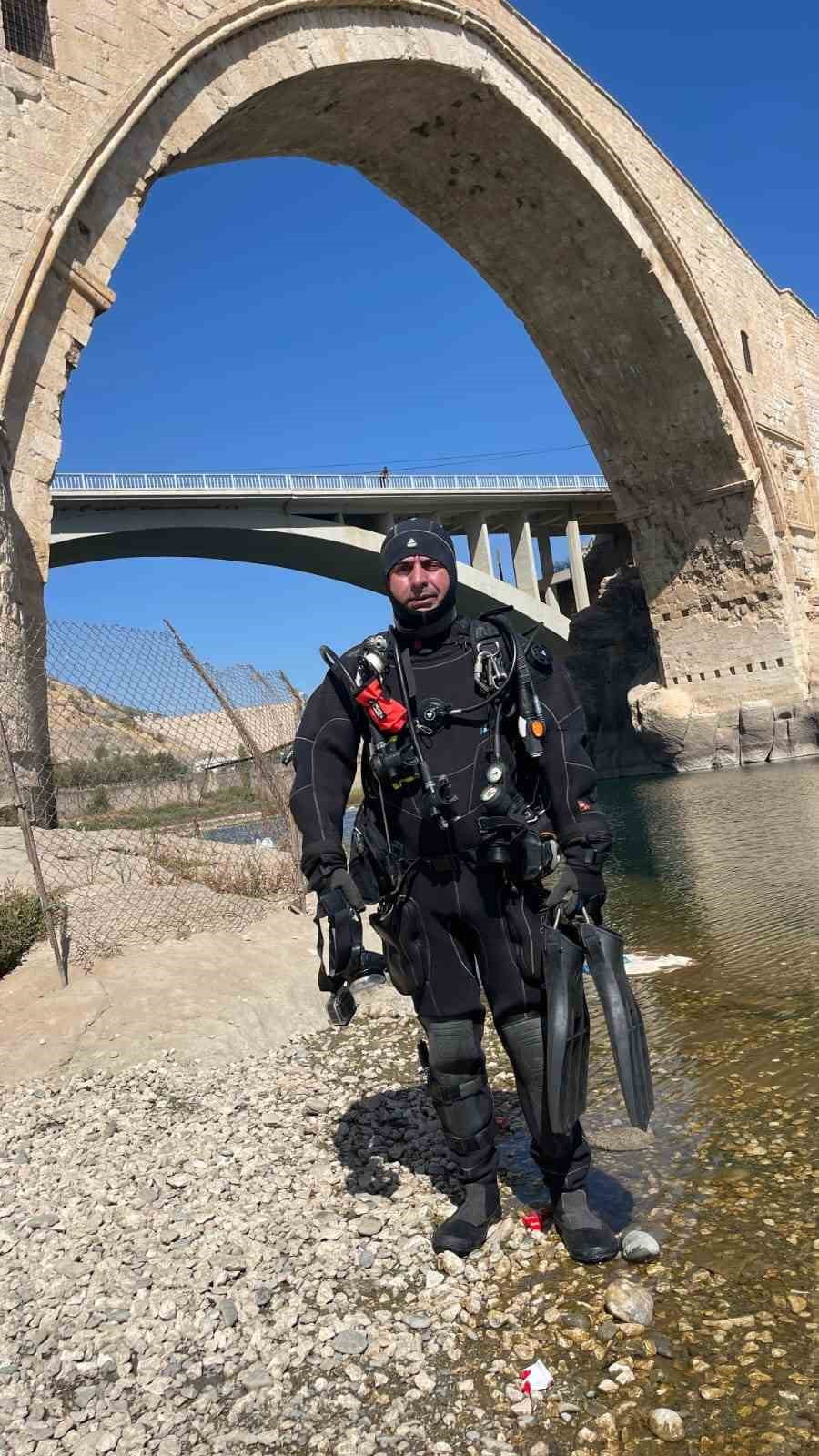 BATMAN İTFAİYESİ DALIŞ EĞİTMENİ MEHMET AKTAN, YAZ AYLARINDA ARTAN BOĞULMA VAKALARINA DİKKAT...