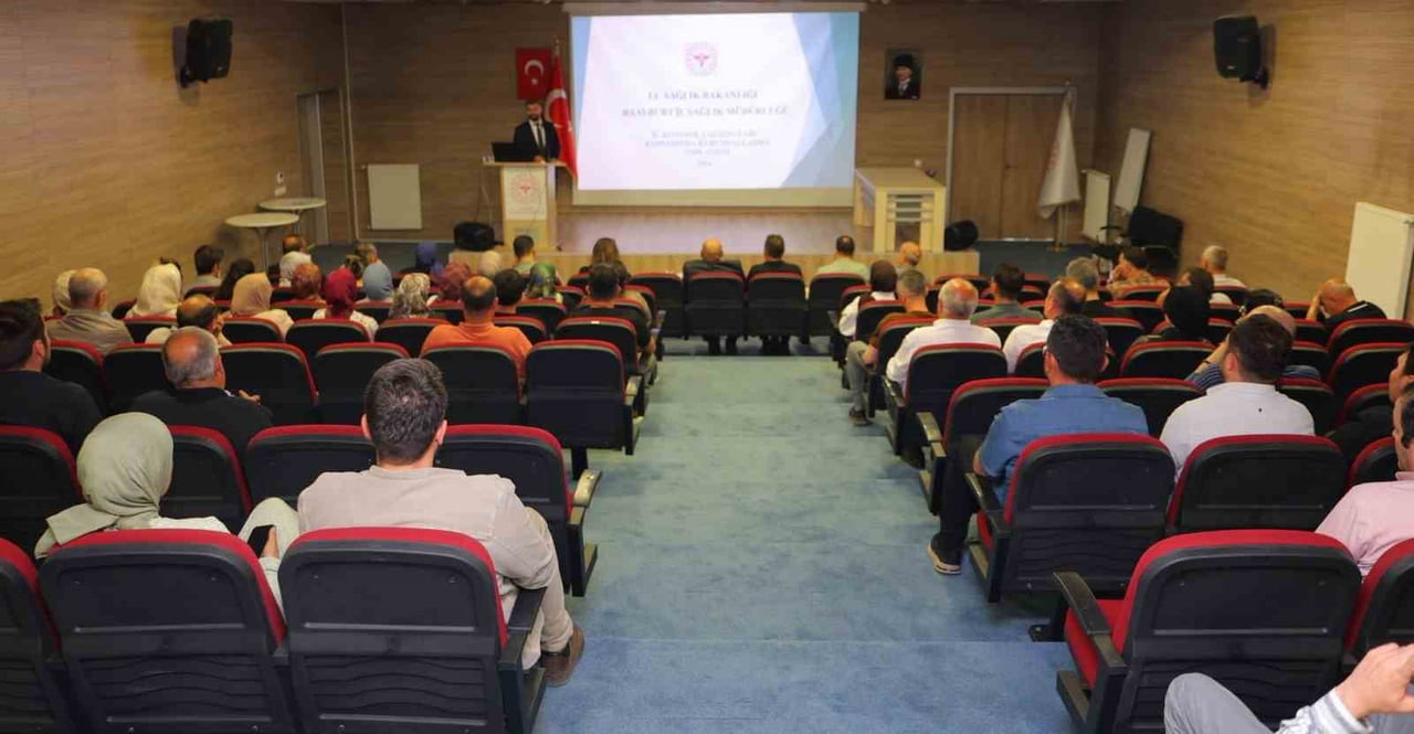 BAYBURT İL SAĞLIK MÜDÜRLÜĞÜNDE KURUMSALLAŞMA TOPLANTISI YAPILDI