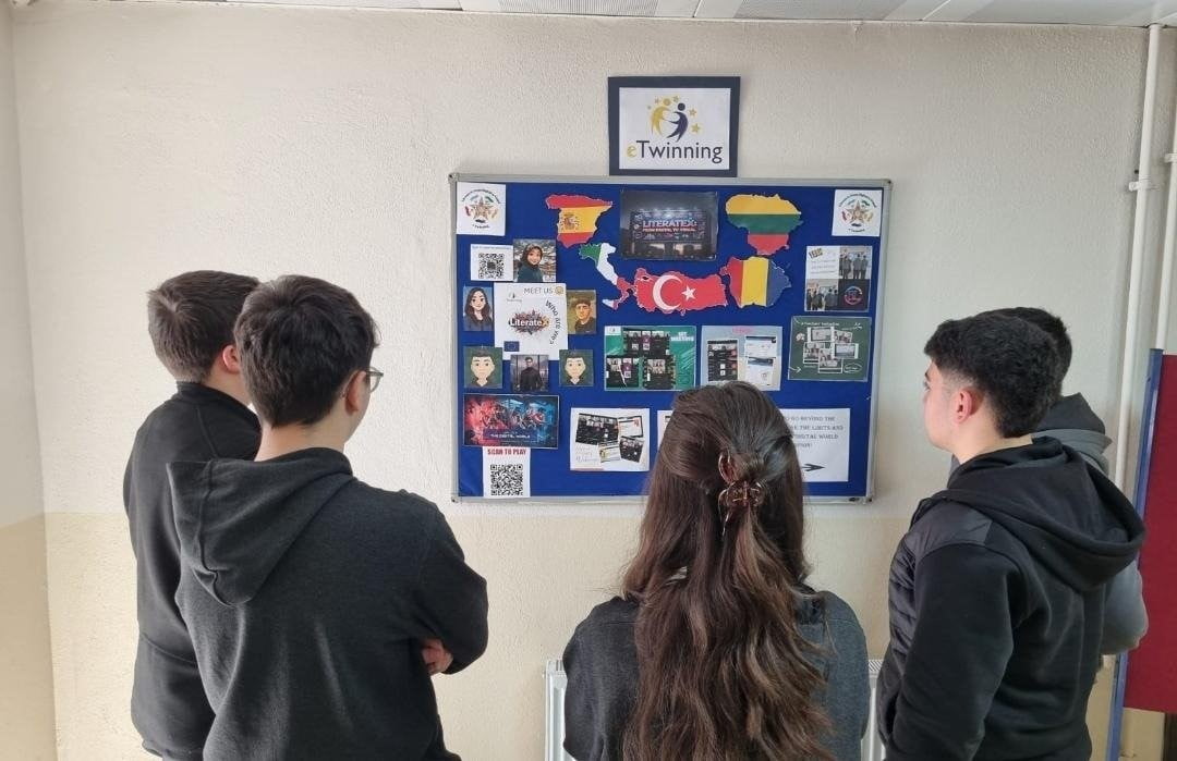 BAYBURT LİSESİ ÖĞRENCİLERİNDEN SU FARKINDALIĞI ÇALIŞMASI