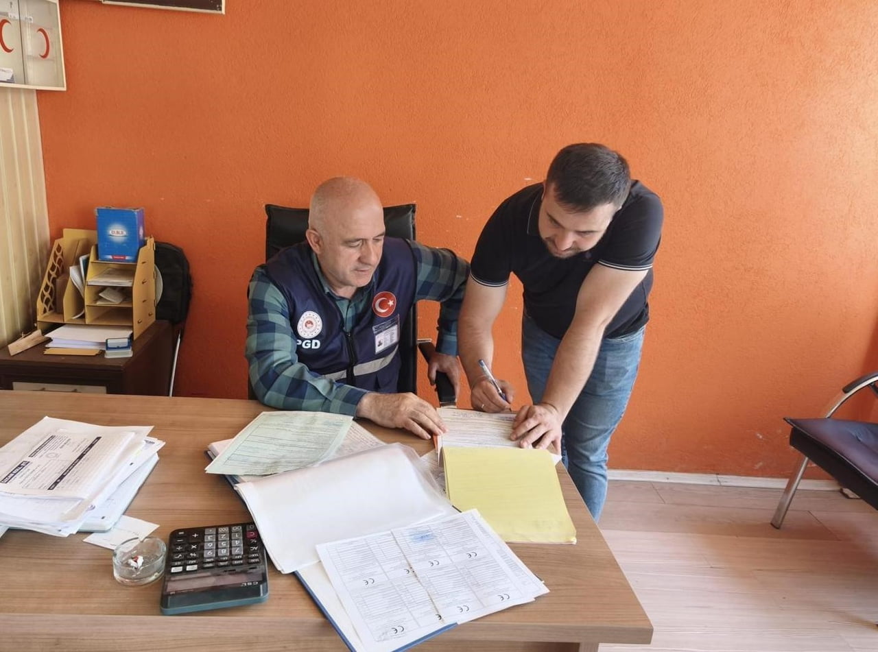 BAYBURT’TA PVC KAPI VE PENCERE ÜRETİCİLERİNE DENETİM