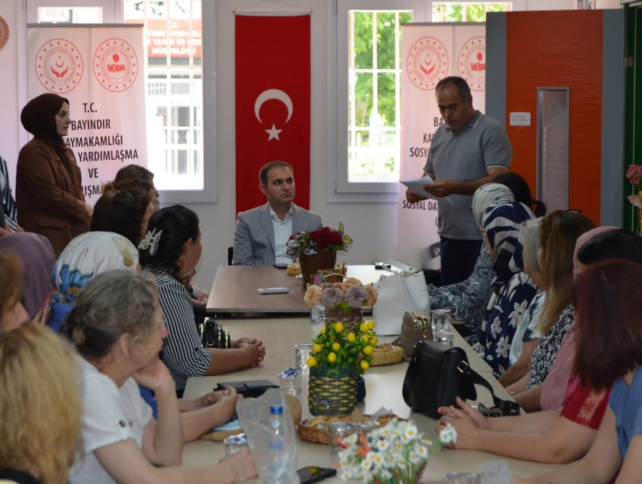 BAYINDIR'DA ÜRETEN KADINLARA ANLAMLI TÖREN