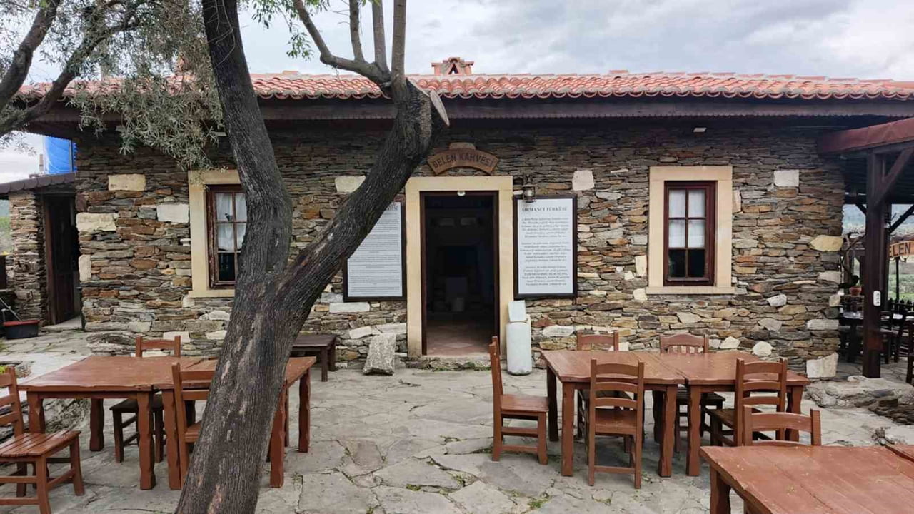 BELEN KAHVESİ YENİLENEN YÜZÜYLE ZİYARETÇİLERİNİ AĞIRLIYOR