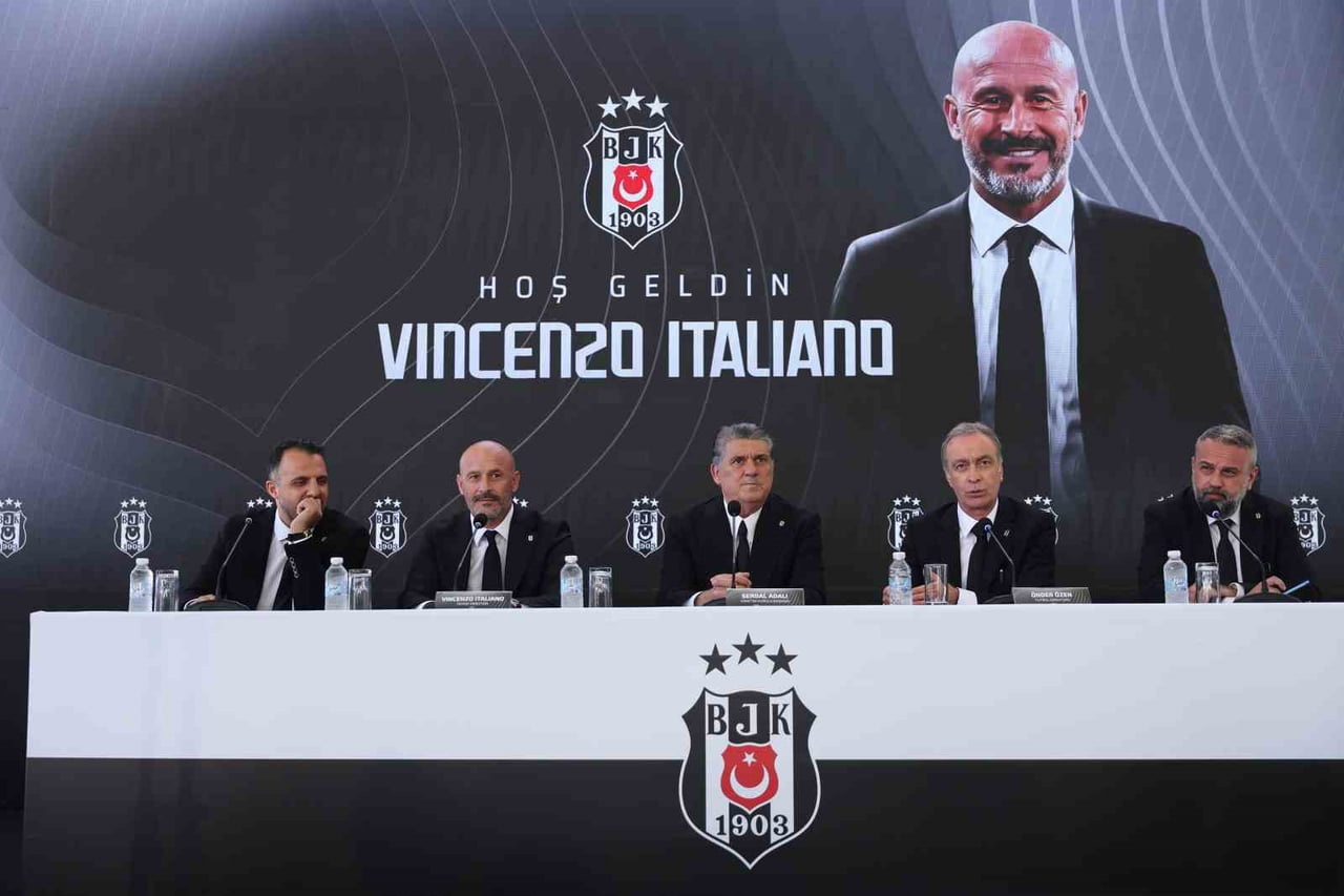 BEŞİKTAŞ FUTBOL DİREKTÖRÜ ÖNDER ÖZEN, GEÇTİĞİMİZ HAFTALARDA GÖREVE GELMESİ SÜRECİNE İLİŞKİN...