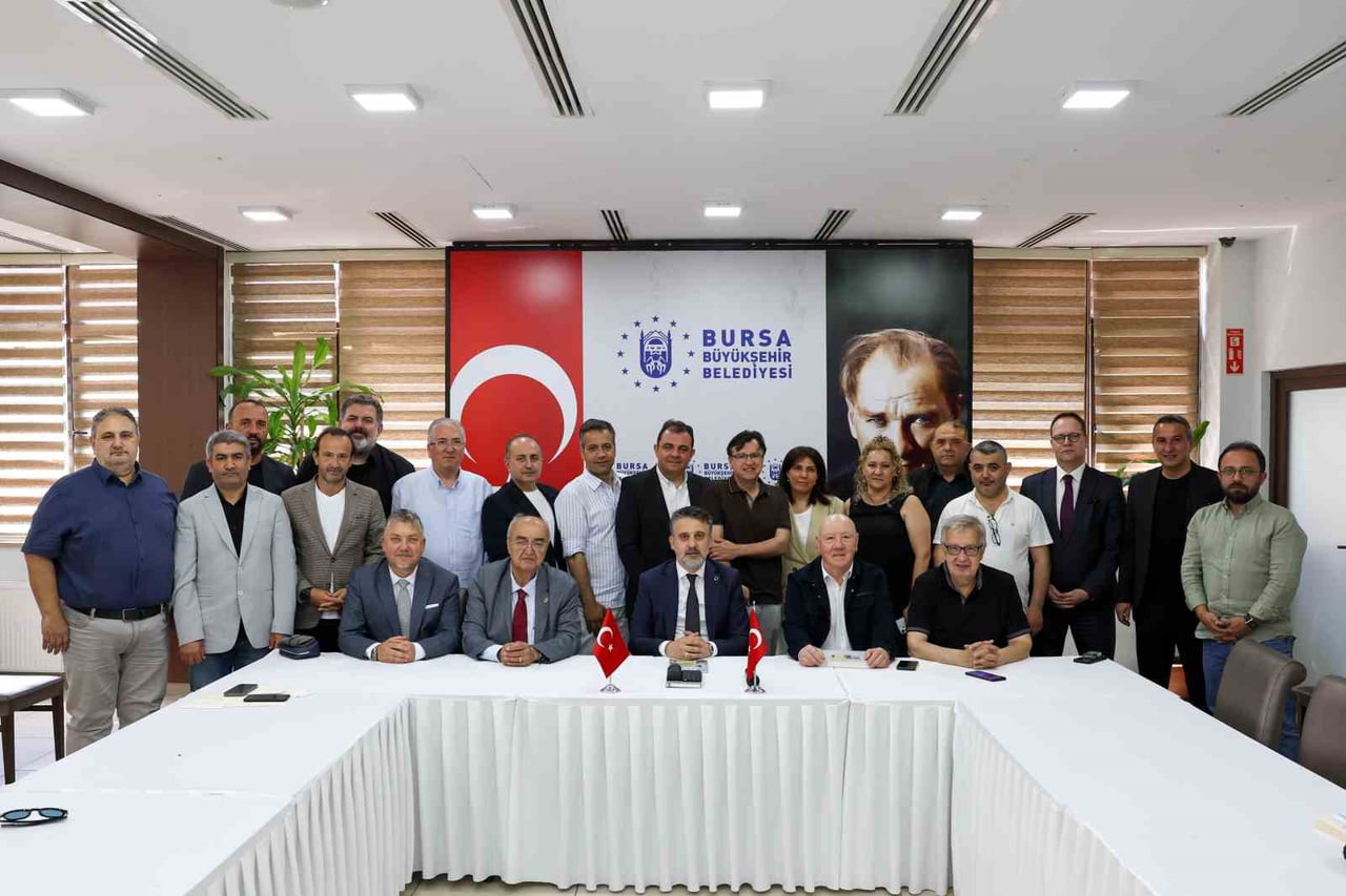 BGC YÖNETİMİ İLE BULUŞAN BÜYÜKŞEHİR BAŞKAN VEKİLİ ŞAHİN BİBA, "KAÇAK YAPIYLA MÜCADELE BİRİMİ...