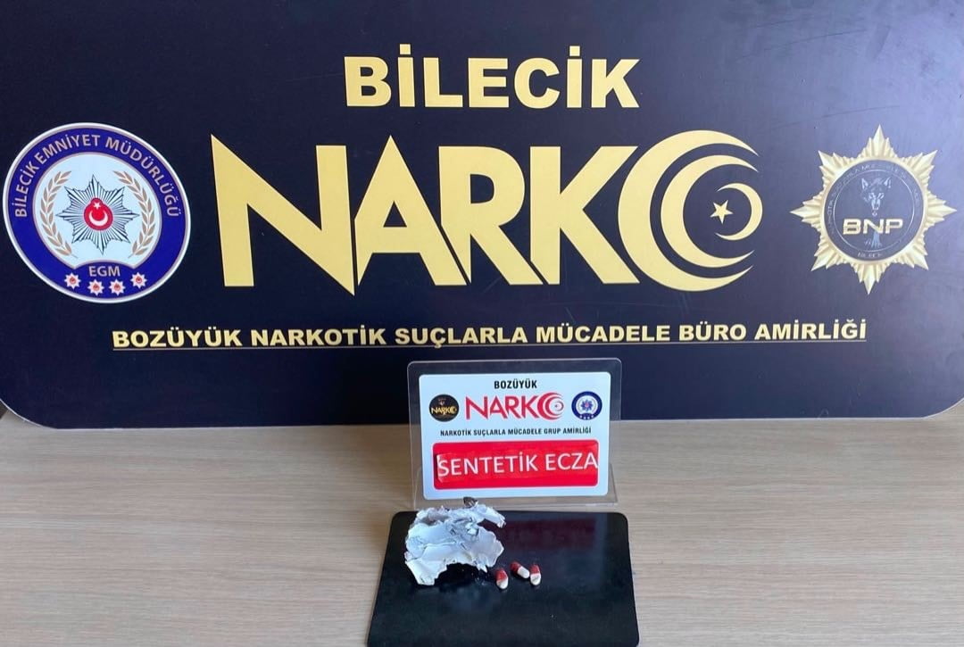BİLECİK'TE 'LYRİCA' ADI VERİLEN UYUŞTURUCU MADDE ELE GEÇİRİLDİ