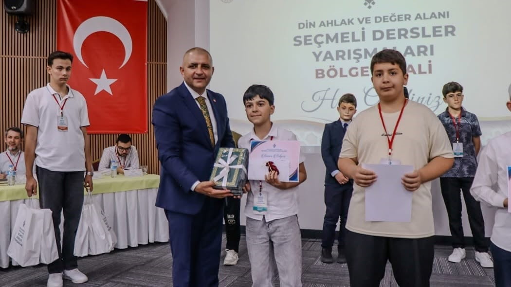 BİLECİK'TE KUR'AN-I KERİM'İ GÜZEL OKUMA YARIŞMASI'NDA DERECELER BELLİ OLDU